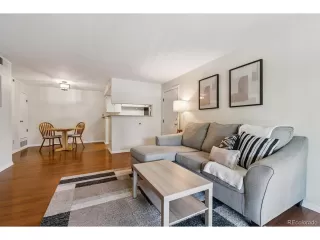 Photo #5: 4232375 Listing 