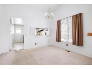 Photo #5: 4232676 Listing 