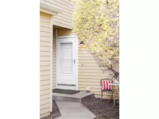 Photo #2: 4235725 Listing