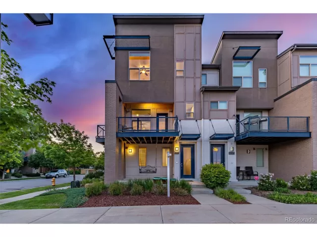 MLS: 4238209 Condo For Sale