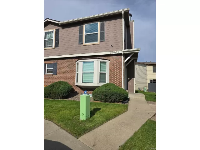 MLS: 4239260 Condo For Sale