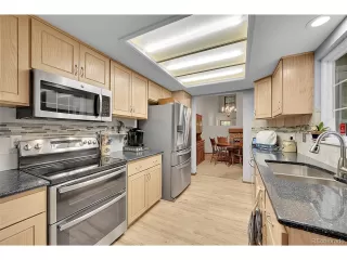 Photo #6: 4239368 Listing