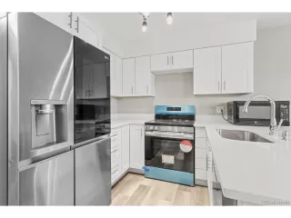 Photo #3: 4240192 Listing