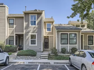 Photo #2: 4240676 Listing 