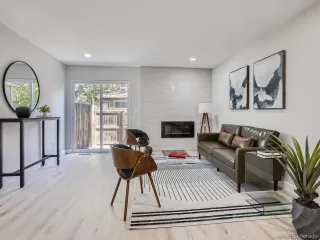 Photo #4: 4240676 Listing 