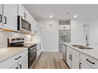 Photo #3: 4242003 Listing