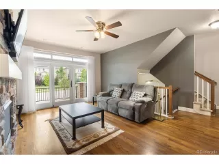 Photo #6: 4244900 Listing