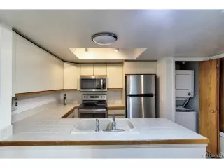 Photo #6: 4244937 Listing