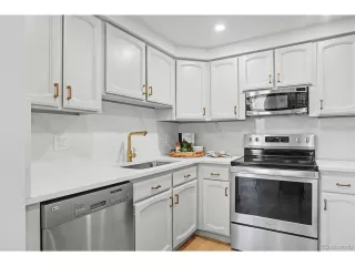 Photo #4: 4247329 Listing 