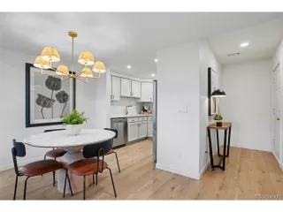 Photo #6: 4247329 Listing 