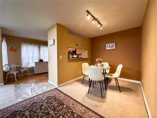 Photo #2: 4247885 Listing