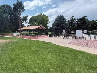 Photo #3: 4249572 Listing