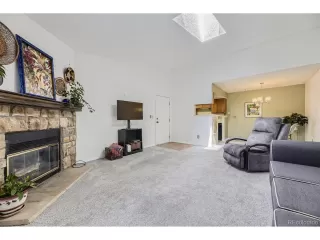 Photo #4: 4253842 Listing