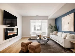 Photo #2: 4254151 Listing 