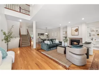 Photo #2: 4254519 Listing 