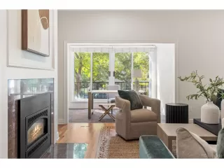 Photo #5: 4254519 Listing 