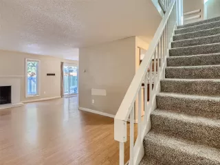 Photo #3: 4254731 Listing 