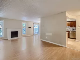 Photo #4: 4254731 Listing 