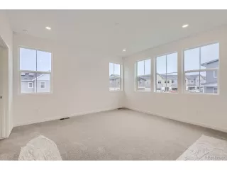 Photo #6: 4257062 Listing