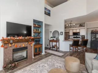 Photo #2: 4257983 Listing