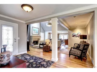 Photo #3: 4259921 Listing 