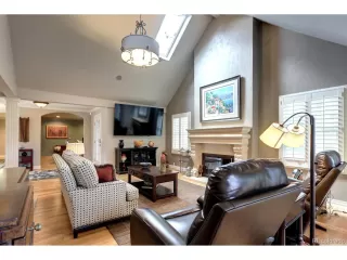 Photo #6: 4259921 Listing 