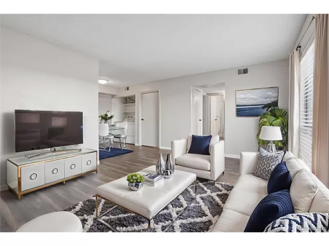 MLS: 4263022 Condo For Sale