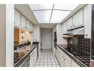 Photo #6: 4264604 Listing 