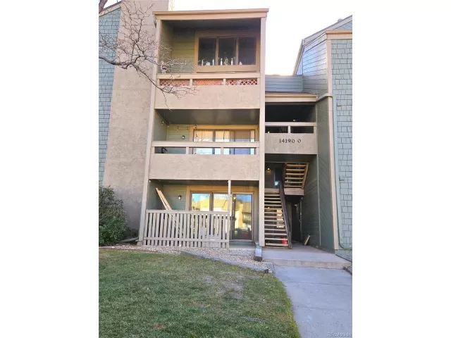 MLS: 4264852 Condo For Sale