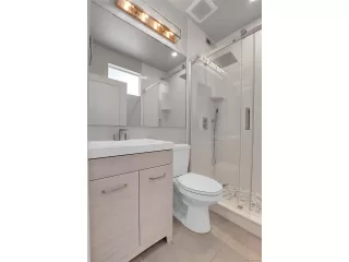 Photo #3: 4265980 Listing