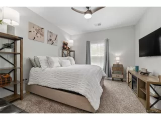 Photo #6: 4267880 Listing