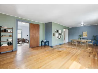 Photo #3: 4270551 Listing