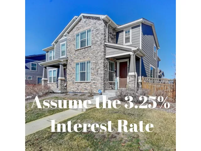 MLS: 4271121 Condo For Sale