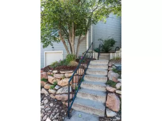 Photo #2: 4272157 Listing 