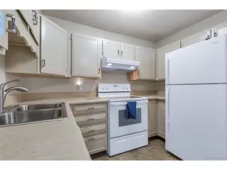 Photo #3: 4273639 Listing 