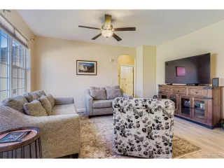 Photo #4: 4274093 Listing