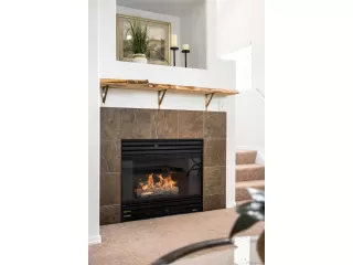 Photo #5: 4277125 Listing