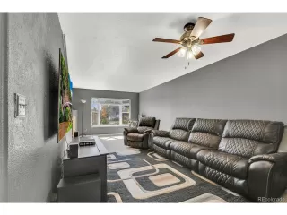 Photo #6: 4277637 Listing 