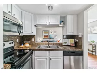 Photo #4: 4278480 Listing 
