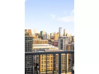 Photo #5: 4279517 Listing 