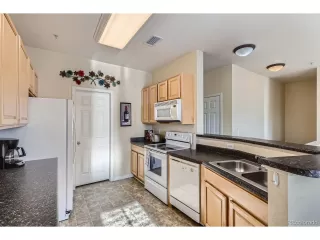 Photo #3: 4279800 Listing