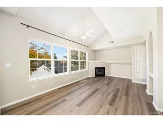 Photo #5: 4280595 Listing 