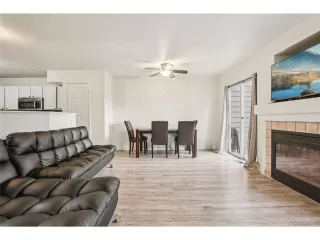 Photo #6: 4281431 Listing 