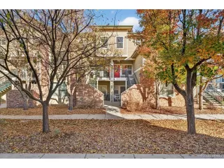 More Details about MLS # 4281512 : 5800 TOWER RD 2411 DENVER CO 80249