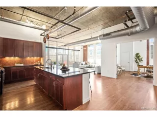 Photo #6: 4282688 Listing 