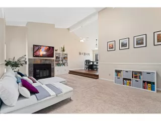 Photo #2: 4283633 Listing 