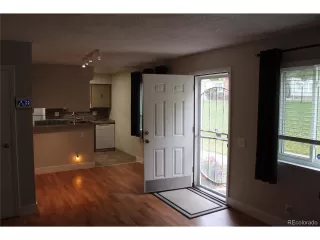 Photo #3: 4284024 Listing 