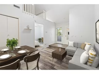 Photo #2: 4285931 Listing