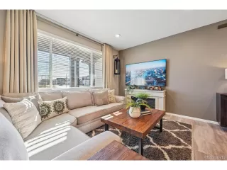 Photo #5: 4285974 Listing 