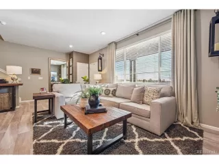 Photo #6: 4285974 Listing 